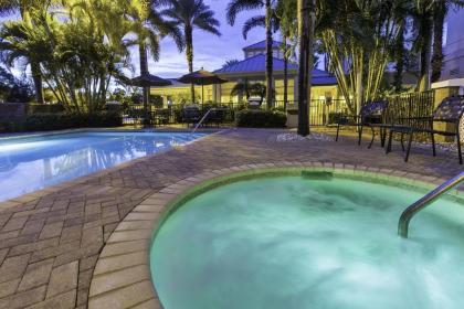 Hilton Garden Inn Fort Myers - image 1